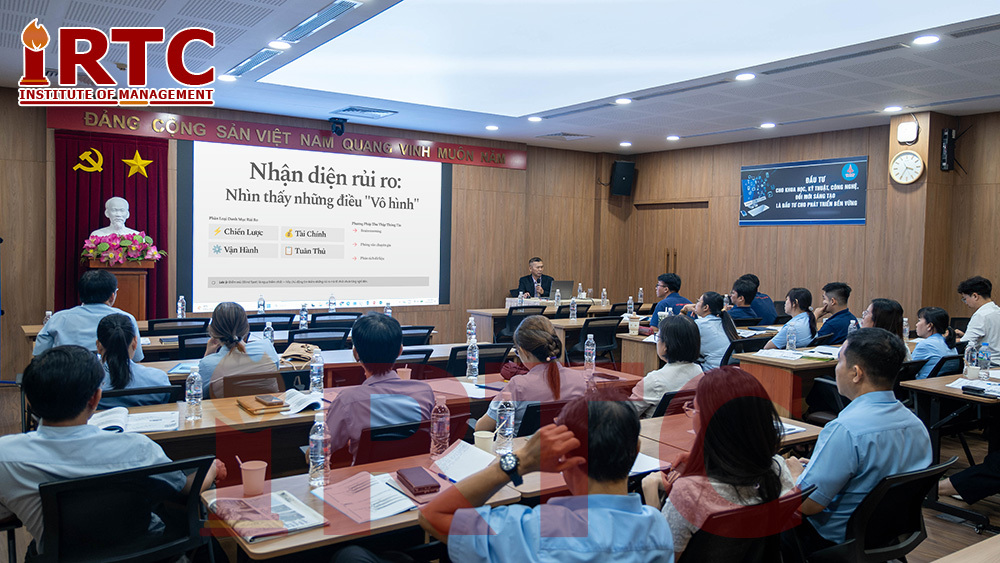 khóa học quản trị rủi ro và kiểm soát nội bộ