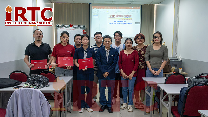 Kết thúc khóa học 7 Công cụ IE trong hoạt động cải tiến