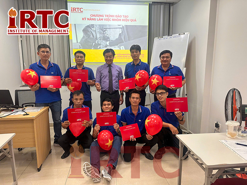 Khóa học kỹ năng lãnh đạo đội nhóm